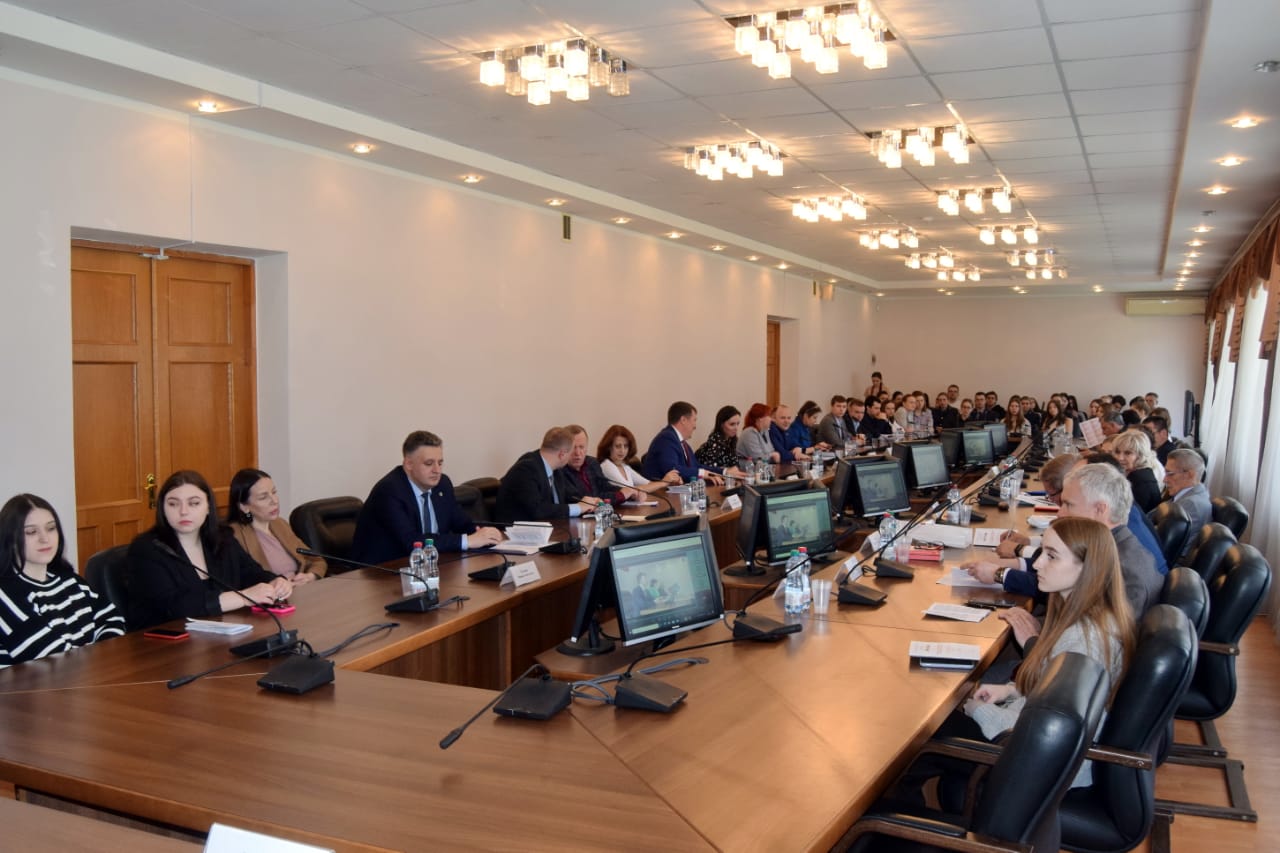 Состоялась IV Всероссийская научно-практическая конференция «Актуальные проблемы публичного права»